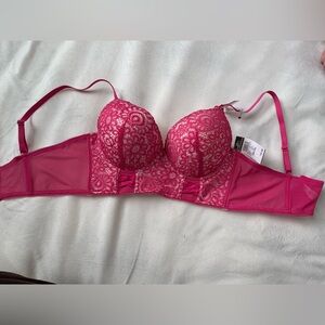 BRAND NEW BRA